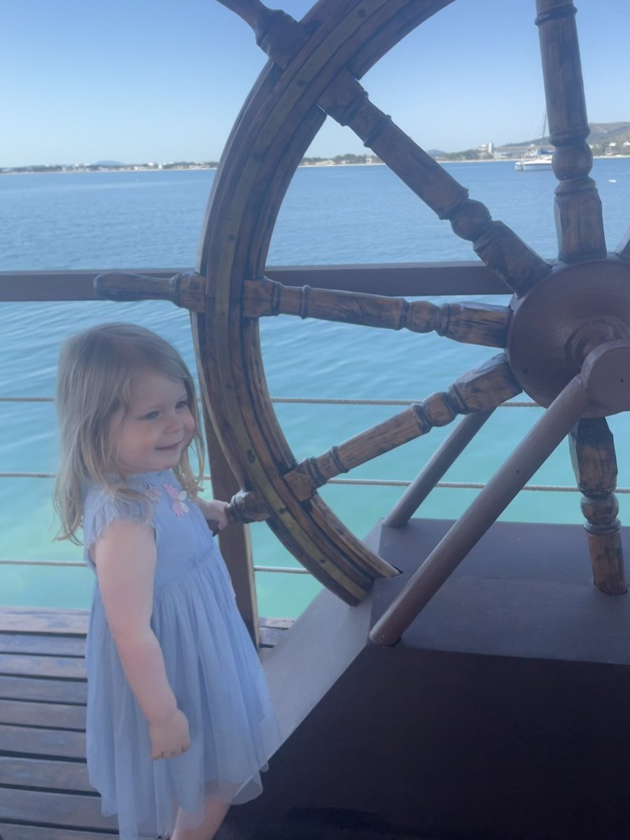 Rebecca Roberts-Gawen tweet media