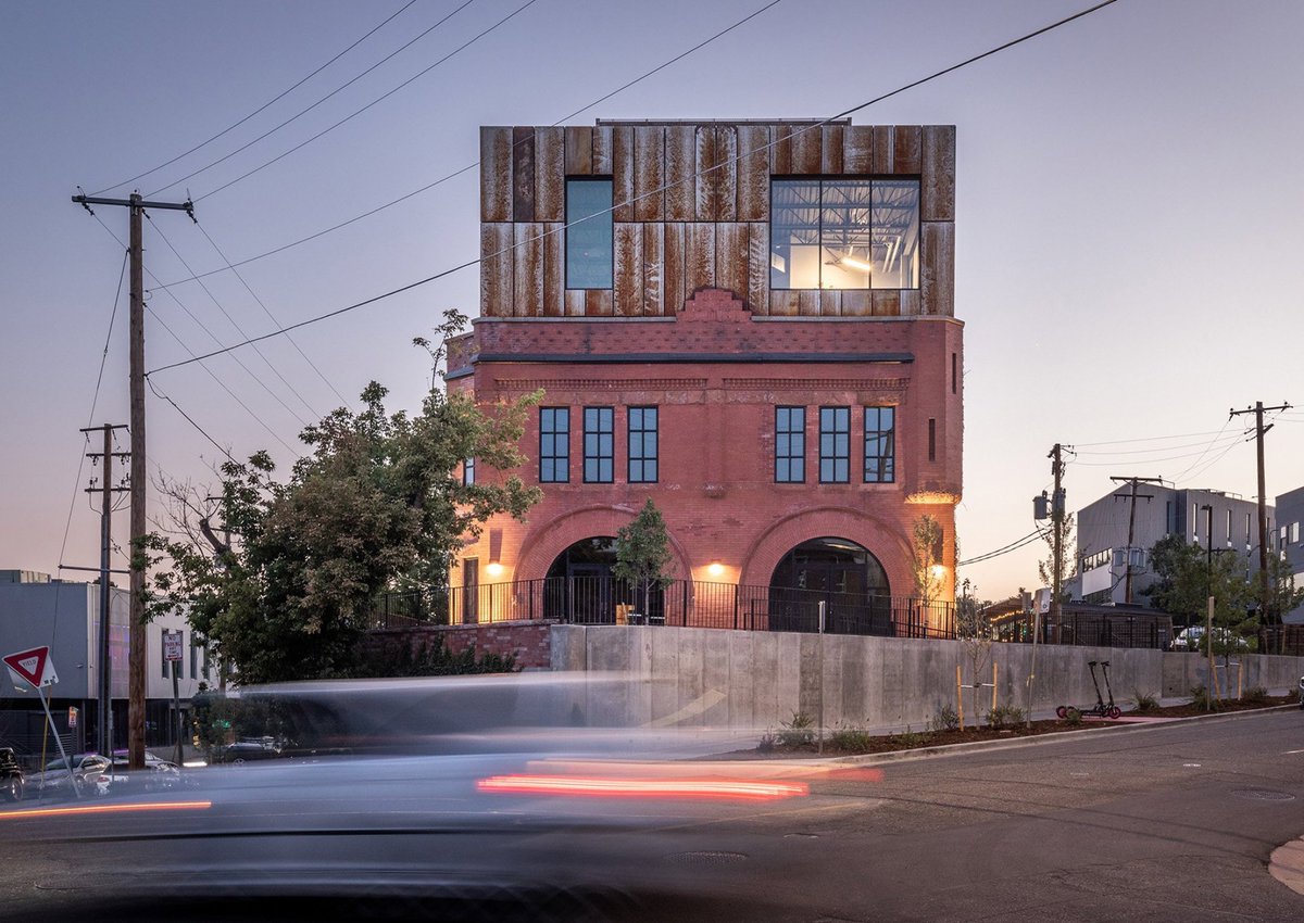 Modern In Denver tweet media