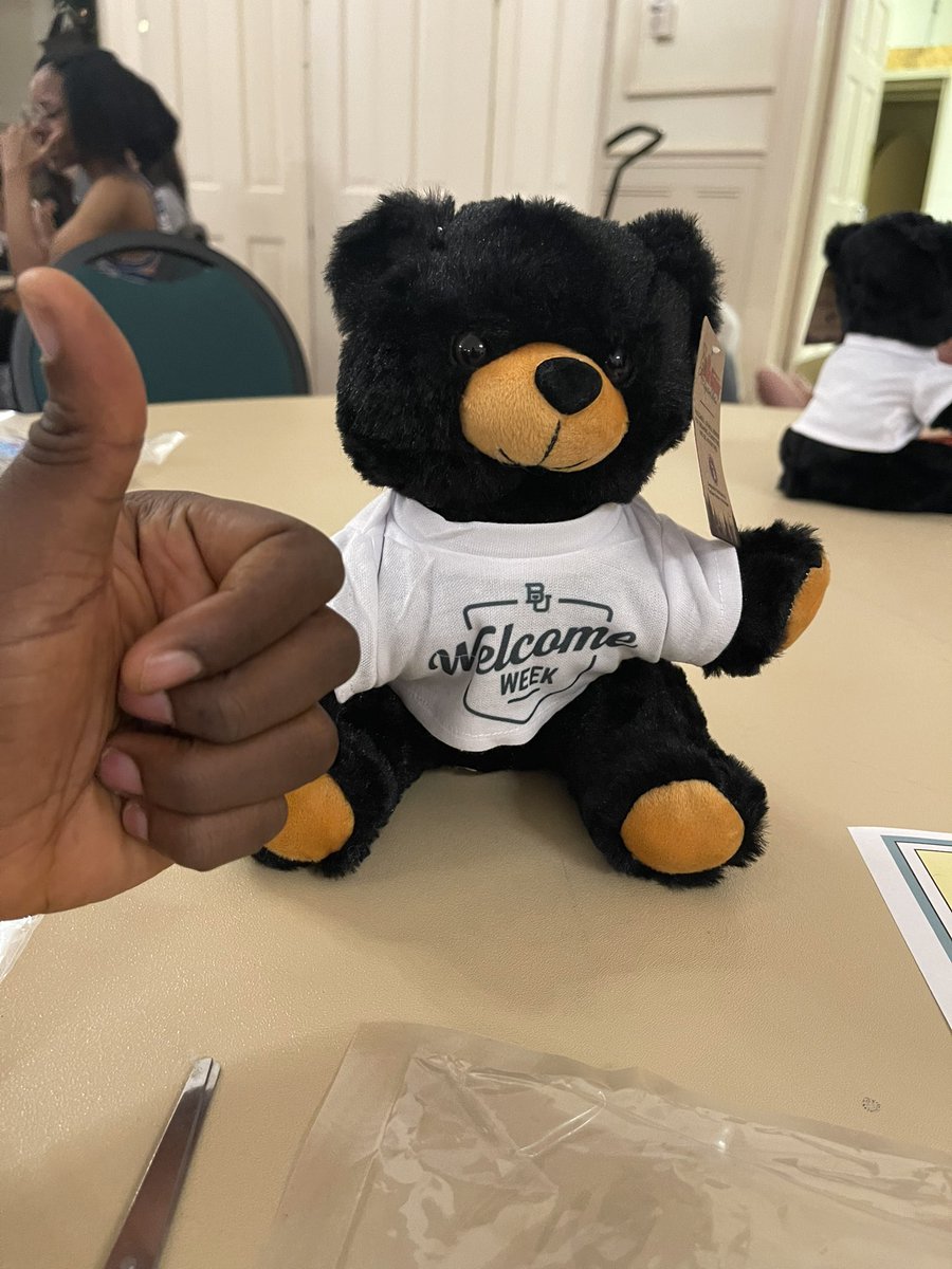 For my people coming to Baylor by Fall 2023, don’t forget to stuff your own bear. It’s tradition ❤️#Sicembears 🐻