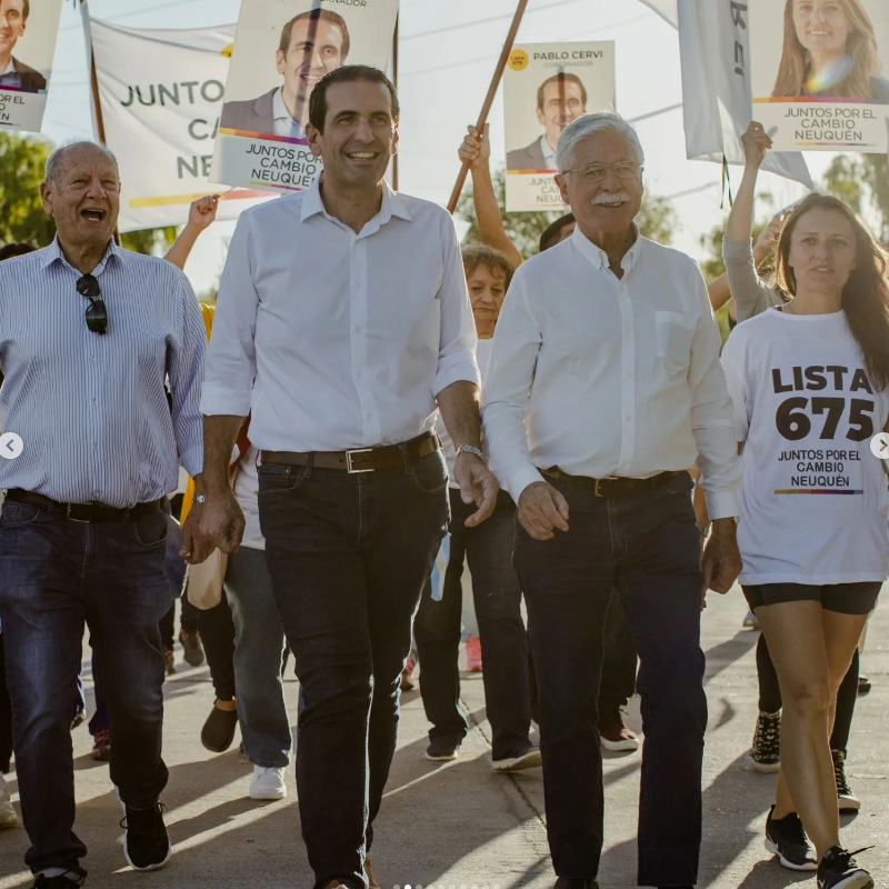 sucentu's tweet photo. LISTA 675 #JuntosPorElCambioNeuquén

Pablo Cervi Gobernador
Jorge Taylor Vicegobernador
César Gass Diputado
Carolina Rambeaud Diputada
Valeria Todero Intendente
Jonathan Barberis Concejal
Susana Centurion Concejal

#TuVotoVALE
#Neuquén 
#JxC https://t.co/qyJBpvej9t