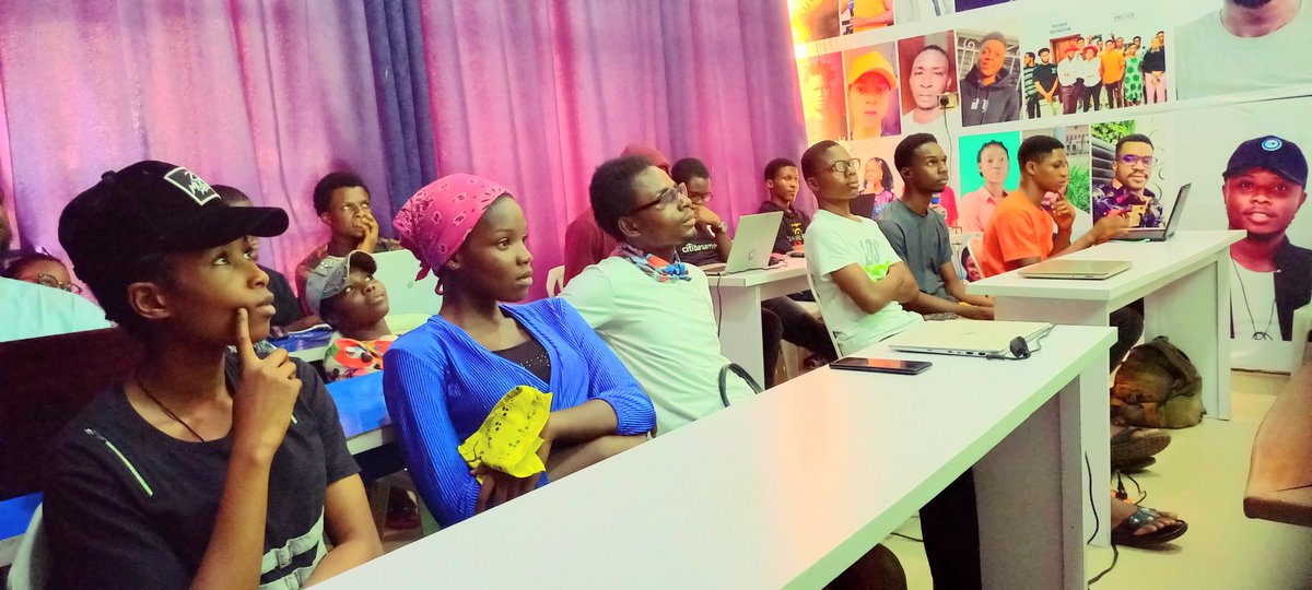 ICEHub_Africa's tweet image. About Coding Easter program at IceHub today...

Empowering the world through Tech.

#innovation #icehub #anambratech #coding #techhub #community #techinnnewi #programming #GoodFriday2023