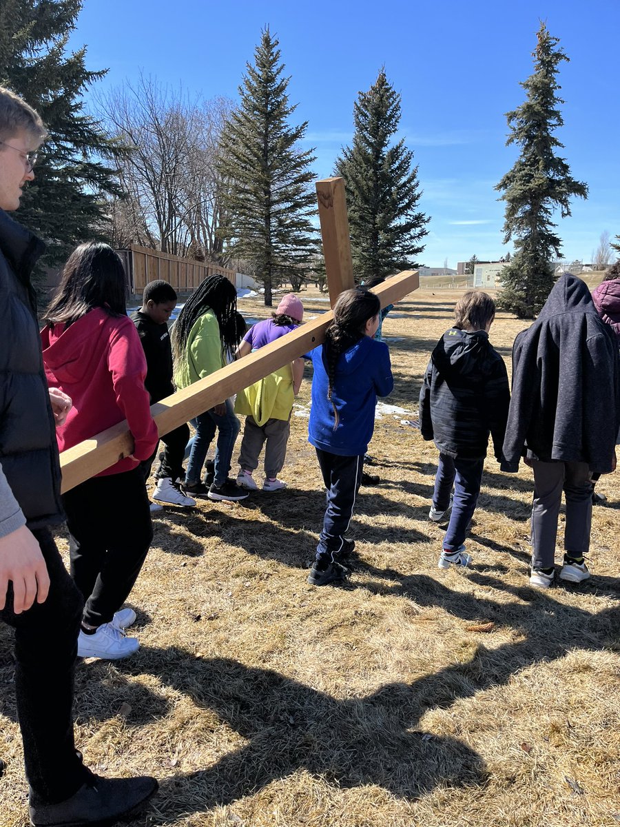 CSMhs4's tweet image. During this Holy Week, CSM classes prepared their hearts and minds for Easter by taking part in the Stations of The Cross.