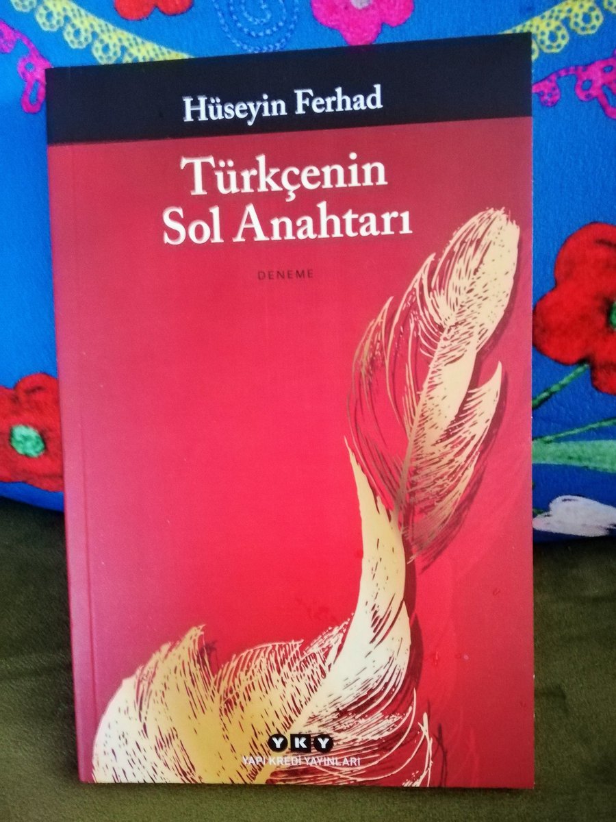 "Hüseyin Ferhad şiirimizin son elli yılında öne çıkan tartışmaları, restleşmeleri, kendi kuşağının eğilimlerini özgün bir bakış açısıyla yorumluyor."