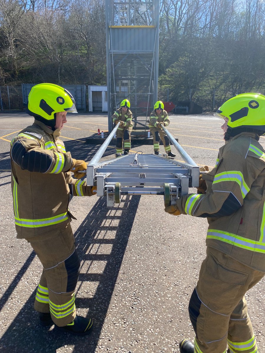 abewdhq's tweet photo. First week completed of the On-call T&amp;TM course at Oban community fire station, well done to all the students, learning new skills to help protect their communities. #workingwithus #oncall #PREP 🔥🚒 https://t.co/JGuQEIC637