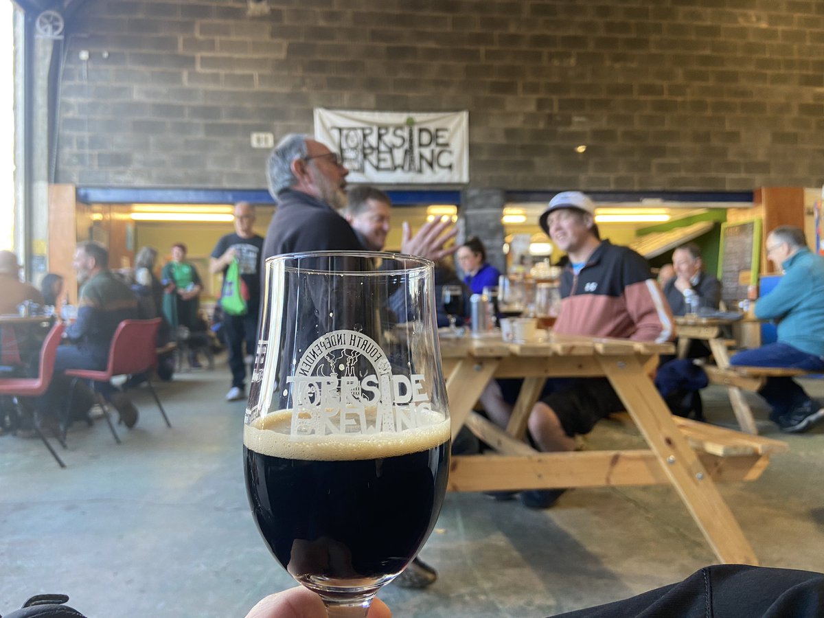 Fantastic day out in the sunshine around New Mills, long walk along the River Goyt and back along the canal. Finished off with wonderful beers at <a href="/Torrside/">Torrside Brewing</a>, amazing beers (as always!) but the imperial porter was something else. Cheers all 🍻