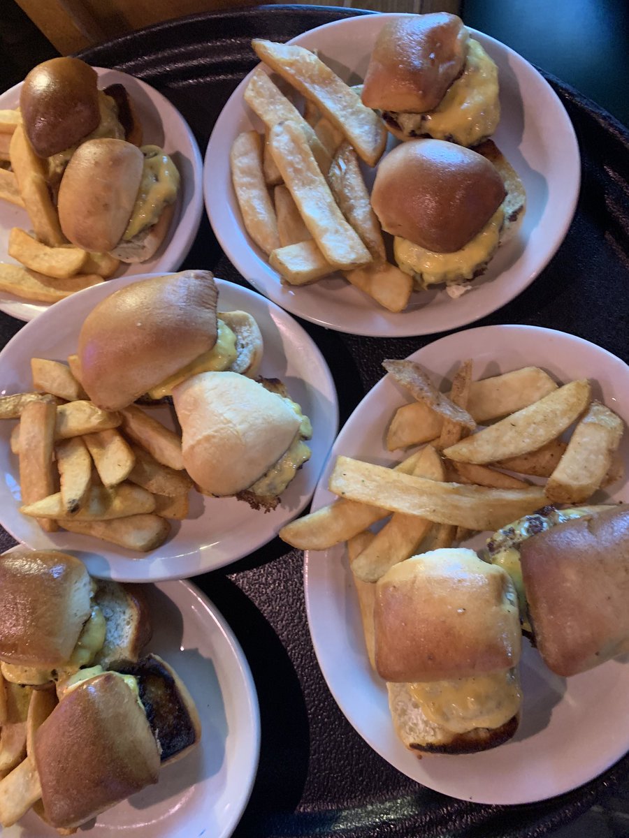 HCPS_Eisenhower's tweet photo. (2) We are so thankful to Texas Roadhouse for giving our students a fantastic tour and Resturant experience! Our kids saw what it's like to work as a cook, pastry chef & server.And.... they learned the RH"dance"#DevelopingLifeSkills #CommunityEngagement #ThisIsUS @MarcosMurilloRS https://t.co/tMKKRnZPdB
