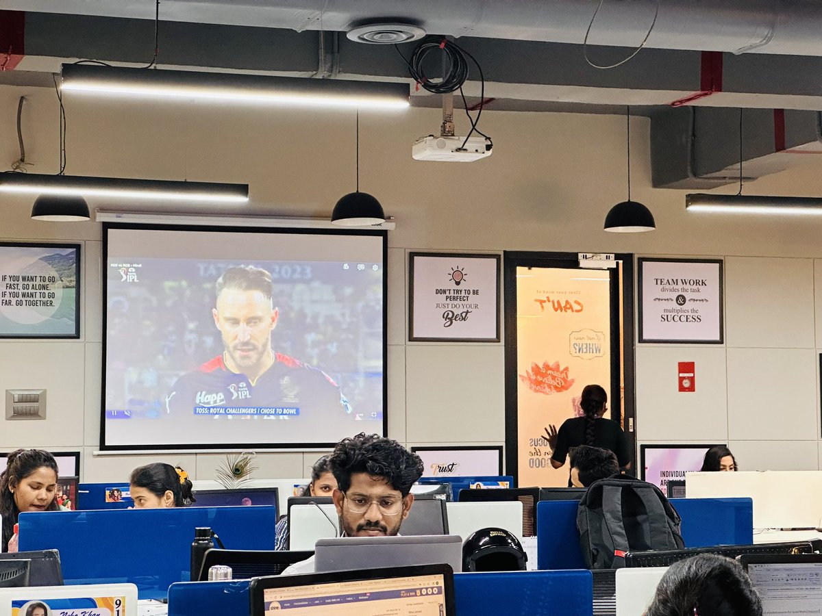 TeamHR_G's tweet photo. New Office Look https://t.co/1G2rlIqVxh
