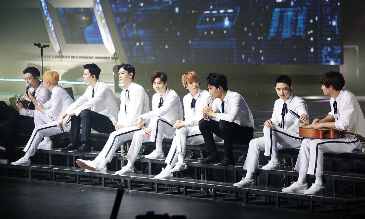 dearbaek04's tweet photo. I am really grateful to be able to spend a part of my life with you. Thank you for being a part of it. Let's walk the flower road together for a really long time ❤️

A DECADE AND ONE WITH EXO

#11YearsWithEXO
#Eterna11oveForEXO
#엑소와_함께하는_영원한_청춘
#엑소 #EXO @weareoneEXO https://t.co/pO7uTIDQpm