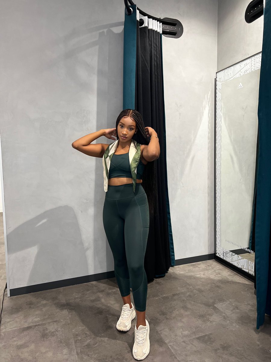 Zenande Funani tweet media