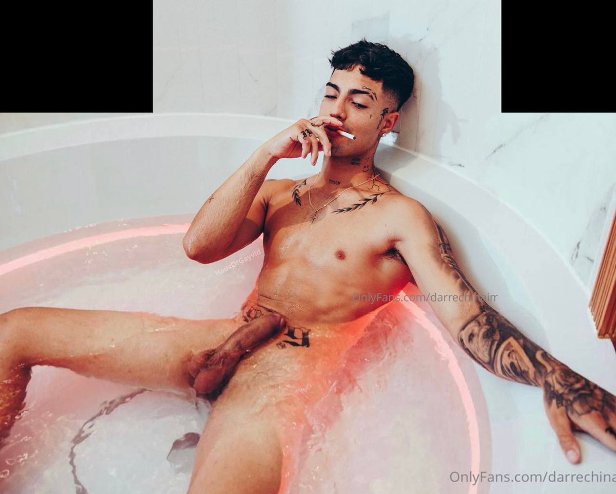 chilecopuchea's tweet photo. Fotos filtradas del onlyfans de conocido tik toker NAIM https://t.co/yq0dI7QIiF
