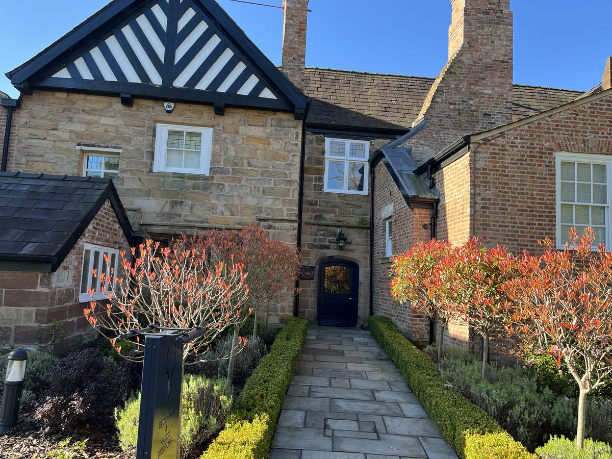 Absolutely stunning place to stay and eat!! Moor Hall Ormskirk @moorhallrestaurant #moorhall #ormskirk Well worth a visit, first class service and awe inspiring food!