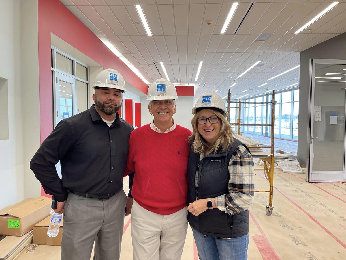 Happening at SCCCD: Chancellor Carole Goldsmith and FCC President, Robert Pimentel, provided a tour of the Fresno City College West Fresno Center to <a href="/RepJimCosta/">Rep. Jim Costa</a>.  They were accompanied by VC Christine Miktarian and Construction Director Shannon Robertson.