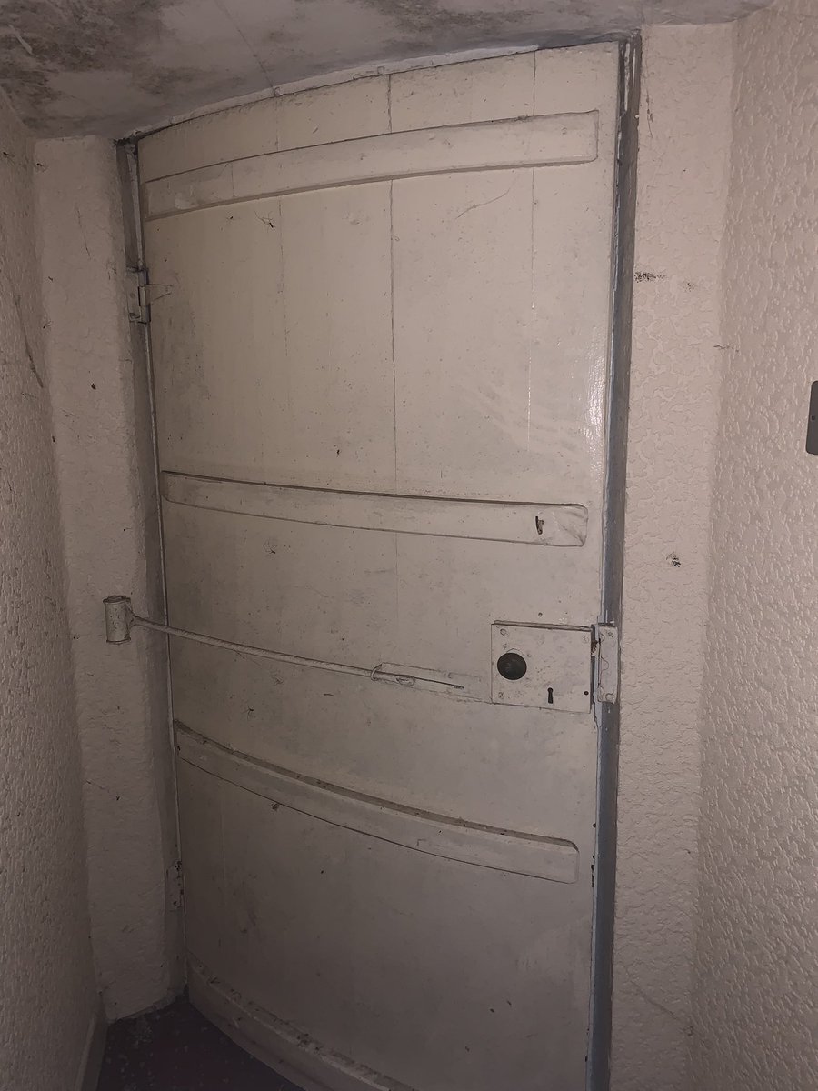 Ah yer home - have a wee a look at this place - Class B+, Northern Ireland - busman’s holiday. Already presenting its own solutions for reuse #listedbuildingsni #ihbcni #rtpini #planningconsultant #heritageconsultant #tourism #athome