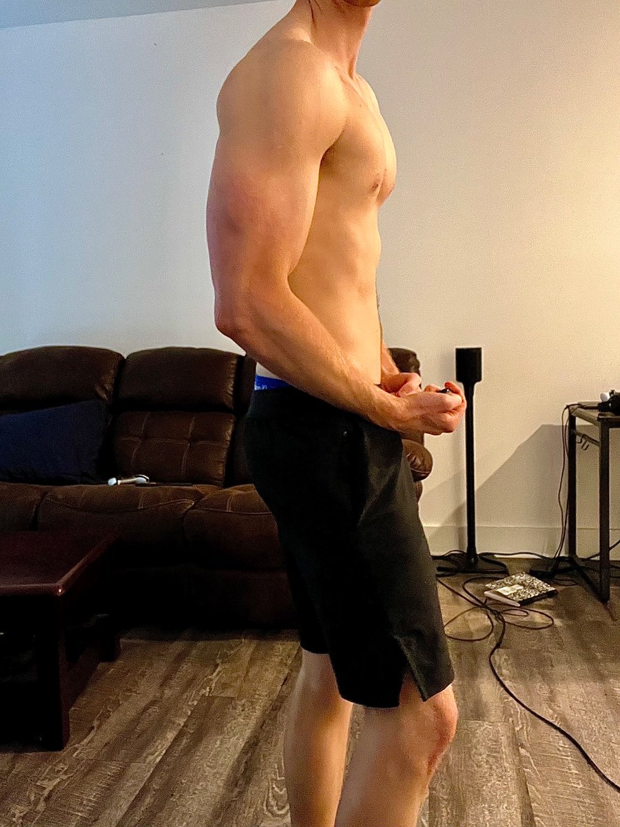 str8collegeboy's tweet photo. Happy good Friday 🔥 https://t.co/do5TKs5UIC
