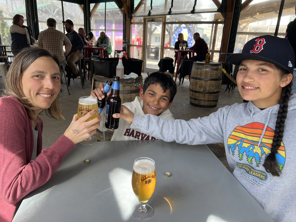 After many years of reading <a href="/peter_king/">Peter King</a>’s love of <a href="/AllagashBrewing/">Allagash Brewing Co</a> White, we finally made it out to try a sampling of their many beers…great, easy sipping beer and a chill tasting room