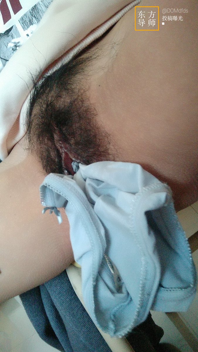 DOMdfds's tweet photo. 姓名：韩✘✘
地址：温州
学历：211保研
认出来的可以随便玩弄

碍于自己是高学历女神的形象，人前清高，人后就是认人玩弄的母畜！
母畜在背地里无比享受被视奸的快感

终于抑制不住淫荡的本性发骚投稿，希望被曝光

大家在评论区狠狠羞辱
切勿放过这个表里不一、淫荡下贱的大奶反差母狗
#投稿 #曝光 https://t.co/U4JaZmINLm