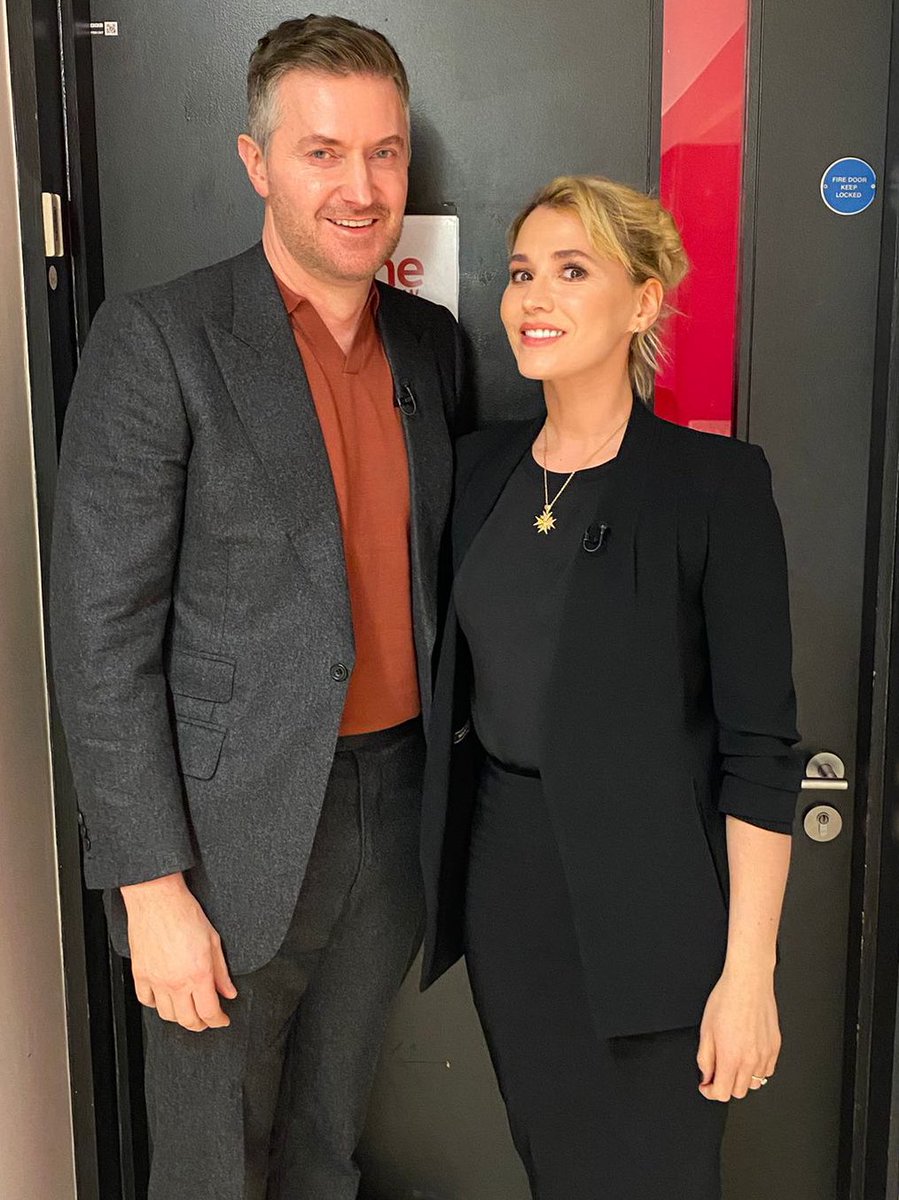 BBC The One Show (@bbctheoneshow) on Twitter photo Your latest ‘Obsession’ 😏
“obsession” cast, <a href="/RCArmitage/">Richard Armitage</a> and <a href="/CharlieBMurphy/">Charlie Murphy</a> are in #TheOneShow building 🙌
Watch live now 👉 bbc.in/3zEQsSh Your latest ‘Obsession’ 😏
“obsession” cast, <a href="/RCArmitage/">Richard Armitage</a> and <a href="/CharlieBMurphy/">Charlie Murphy</a> are in #TheOneShow building 🙌
Watch live now 👉 bbc.in/3zEQsSh