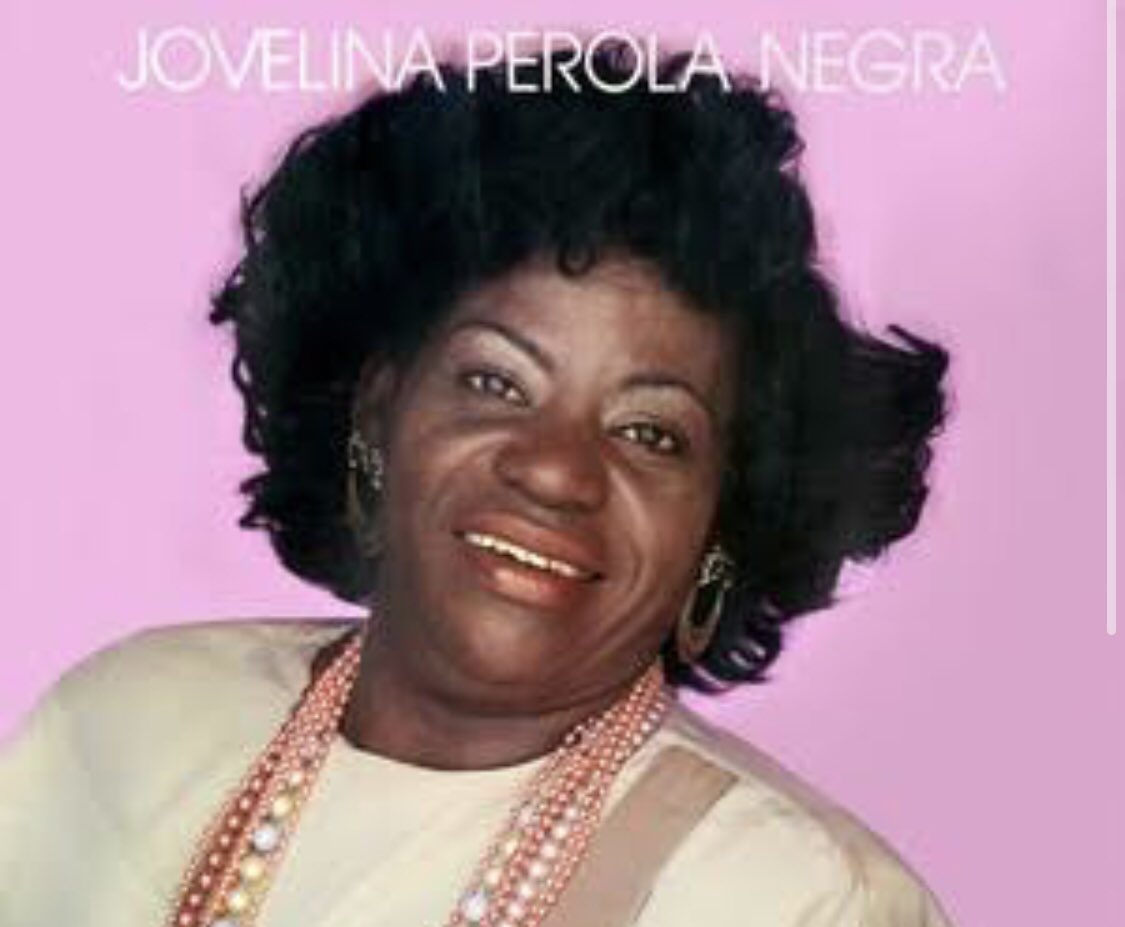 matheuscarmom's tweet photo. Cartola, Noca da Portela e Jovelina Pérola Negra.

3 grandes nomes do samba, 3 negros e 3 TRICOLORES!

Não deixem que essa porra de “Fluminense é time de branco” seja tratada como uma verdade absoluta, porque não é. https://t.co/HZficOEw7u