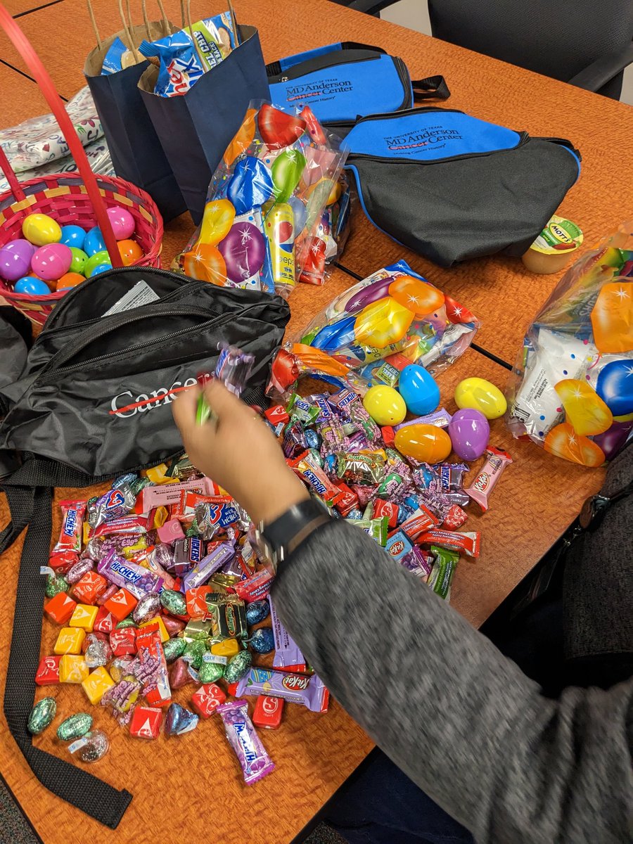 Nancy76040900's tweet photo. Somebunny 🐰cares eggs-traordinarily! Great team prepping to show some 💕 to our eggceptional MD Anderson ICU staff with a quick Spring 🌼ICU egg hunt! Let's see who will find a winning egg! #DACCPM 🥚🐇🥚 #ICUStaffWellness @MDAndersonNews @JohnCuencaMD https://t.co/DrxuZWUB6x