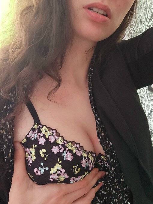 Hey there https://t.co/34aMiarFNB<a href="/tag/lingerie"class="tags"><span>#lingerie</span></a><a href="/tag/brunette"class="tags"><span>#brunette</span></a><a href="/tag/cutie"class="tags"><span>#cutie</span></a><a href="/tag/baby"class="tags"><span>#baby</span></a><a href="/tag/vibes"class="tags"><span>#vibes</span></a><a href="/tag/trend"class="tags"><span>#trend</span></a>