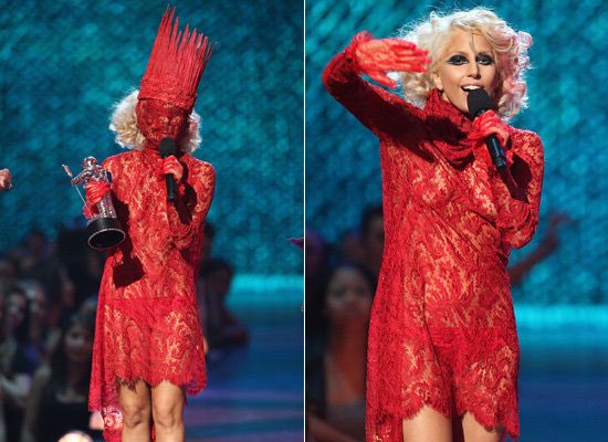 _JamesGtfo's tweet photo. Because Lady Gaga is couture and not fast fashion https://t.co/2u5iMfk8Sk