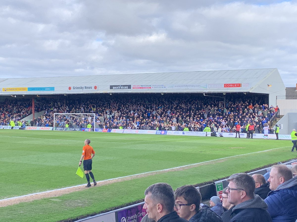 gtfcmatt's tweet photo. Tell you what, they deserved every bit of that result ! Great set of fans and credit to their club ! Didnt stop singing once. By far the best away support ive seen at BP in a long time. Good luck for the rest of the season @Official_HUFC. Really hope you avoid the drop ! https://t.co/pXyXFBn5Mj