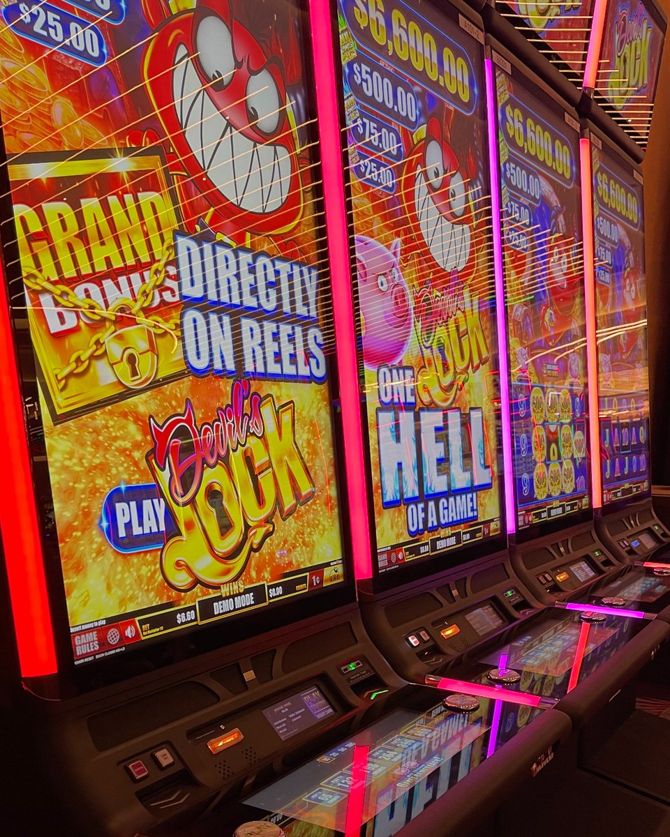 BluberiGames's tweet photo. It's getting hot at @SouthlandGaming with Devil's Lock on the floor!

#Slots #GamingIndustry #NewSchool #DevilsLock https://t.co/E4RmpHzaQ2