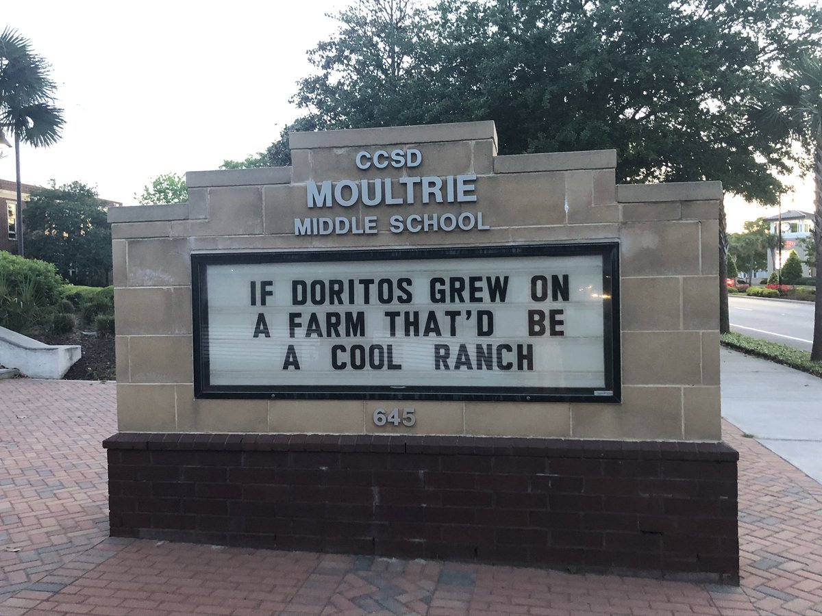 Mrs. Waring (she, her, hers) tweet media