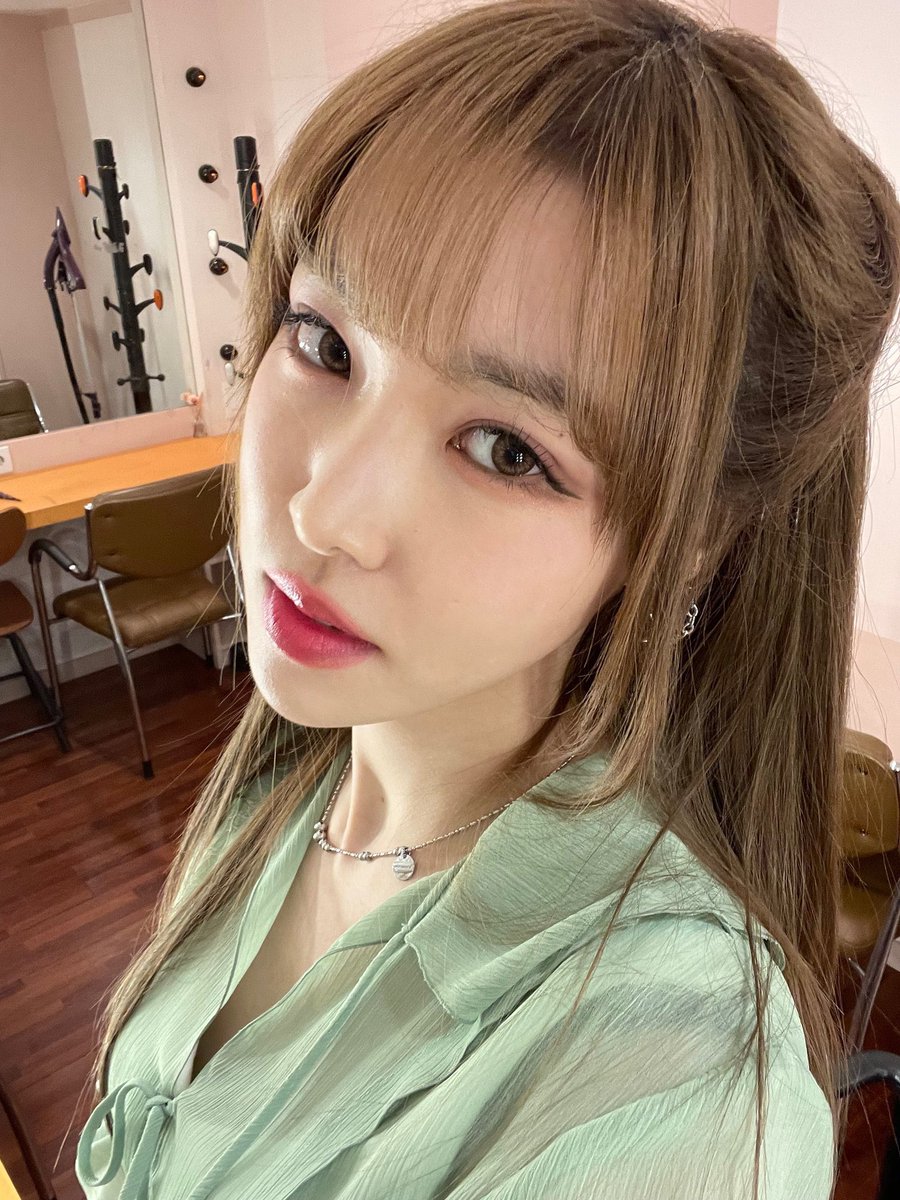 yuju pics tweet media