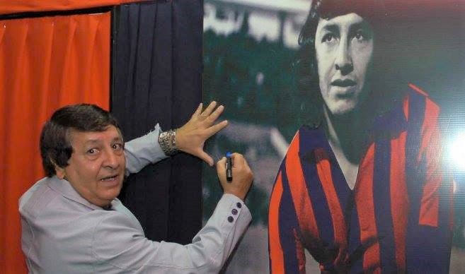 El 7 de abril de 1949 nació el mítico Nino Arrúa, el más brillante 10 que tuvo Cerro Porteño. Casi no vi sitios cerristas saludándolo a quien fuera máximo ídolo del club. En Zaragoza, como Rey de aquellos maravillosos Zaraguayos de los años 70, lo siguen considerando un semidiós.