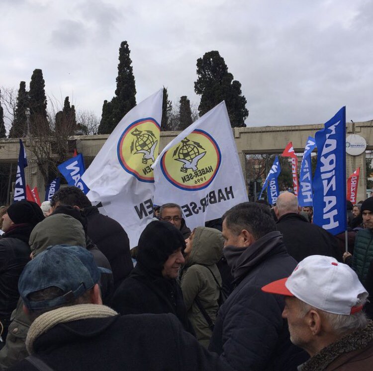 Kurumumuzdaki İHS’li emekçiler için çalışmalarını sürdüren Haber-Sen İHS Meclisimiz TBMM’ne, Çalışma ve Sosyal Güvenlik Bakanlığına ve PTT Genel Müdürlüğüne “kadro” talebi için raporlarını sunmuştur.
#pttihslilerekadro