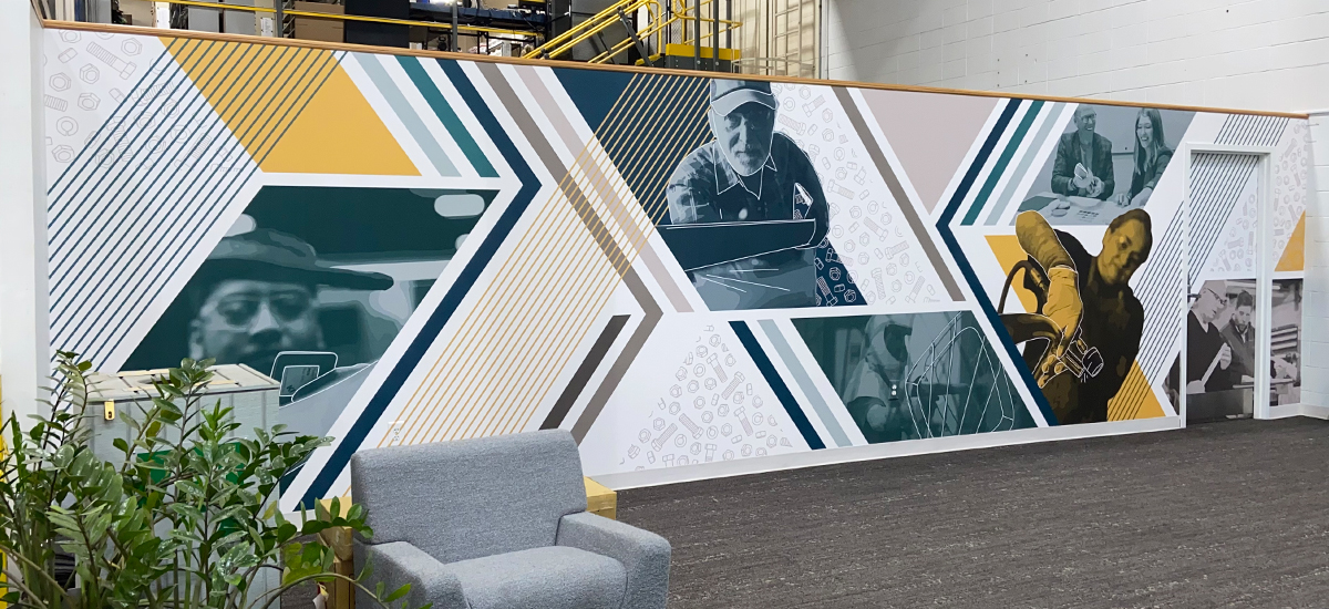 KItweets's tweet photo. Exciting news! Our #manufacturingfacility in Green Bay received an amazing transformation this week. Take a look at some of the stunning new graphics now adorning the plant walls, showcasing our brand and some of our very own KI team members. 💛 #KILife https://t.co/Zba5wucr4s