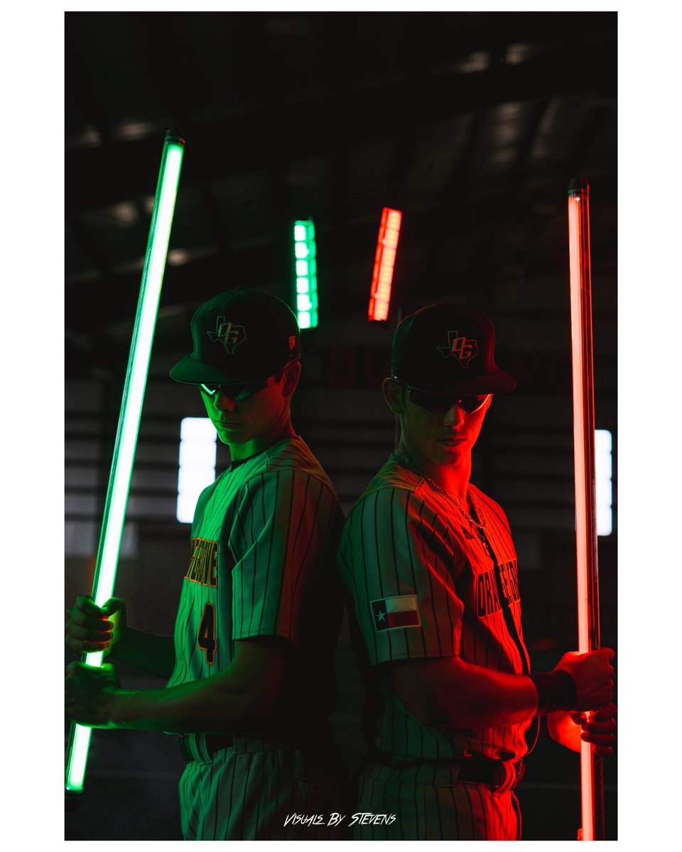 VisualByStevens's tweet photo. “On to the next Saga”⚡️
•
•
•
Book with me for your Senior Portraits 📸 https://t.co/lgsH32zbbz