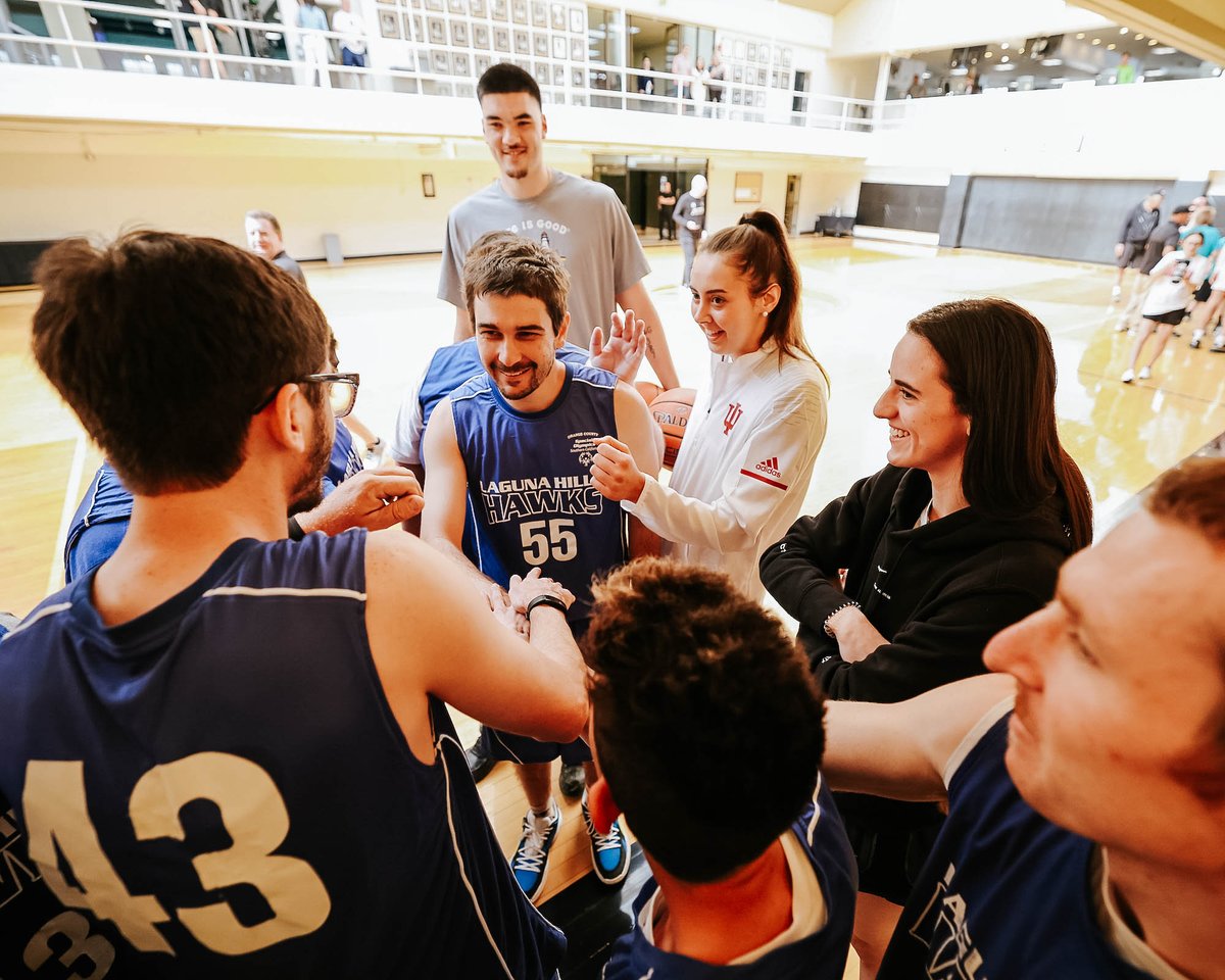 IowaWBB's tweet photo. Coach Caitlin reporting for duty 🫡

The @WoodenAward All-Americans teamed up with Southern California Special Olympics for a fun morning of basketball. 

@SOSoCal x #Hawkeyes https://t.co/UQBj5H6KMT