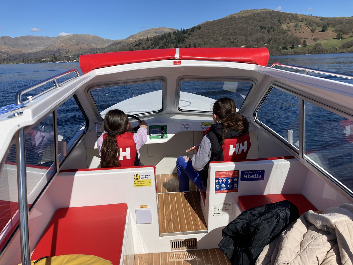 A day at Windermere with the Munchkins.