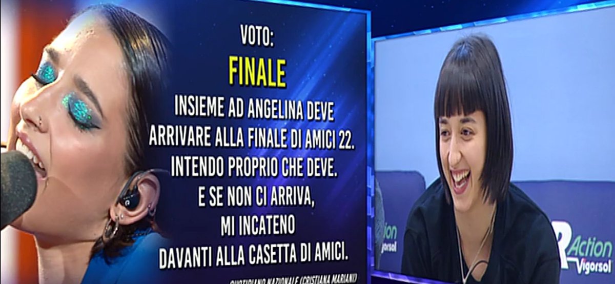 heyyimchia's tweet photo. Potrei essere tranquillamente io:
#amici22 https://t.co/tKDFfTddNH