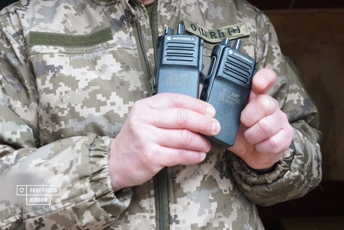 ⚡️ Чергові 6 млн 750 тис та 399 ваших гривень трансформовані у забезпечення звʼязком однієї з новостворених бригад ЗСУ!
✅ 200 Motorol з 256-ти бітною ліцензією та додатковими АКБ 
✅ 7 програматорів
✅ 4 дизельних генератори 

Долучайтеся до Перемоги🫶
savelife.in.ua/donate