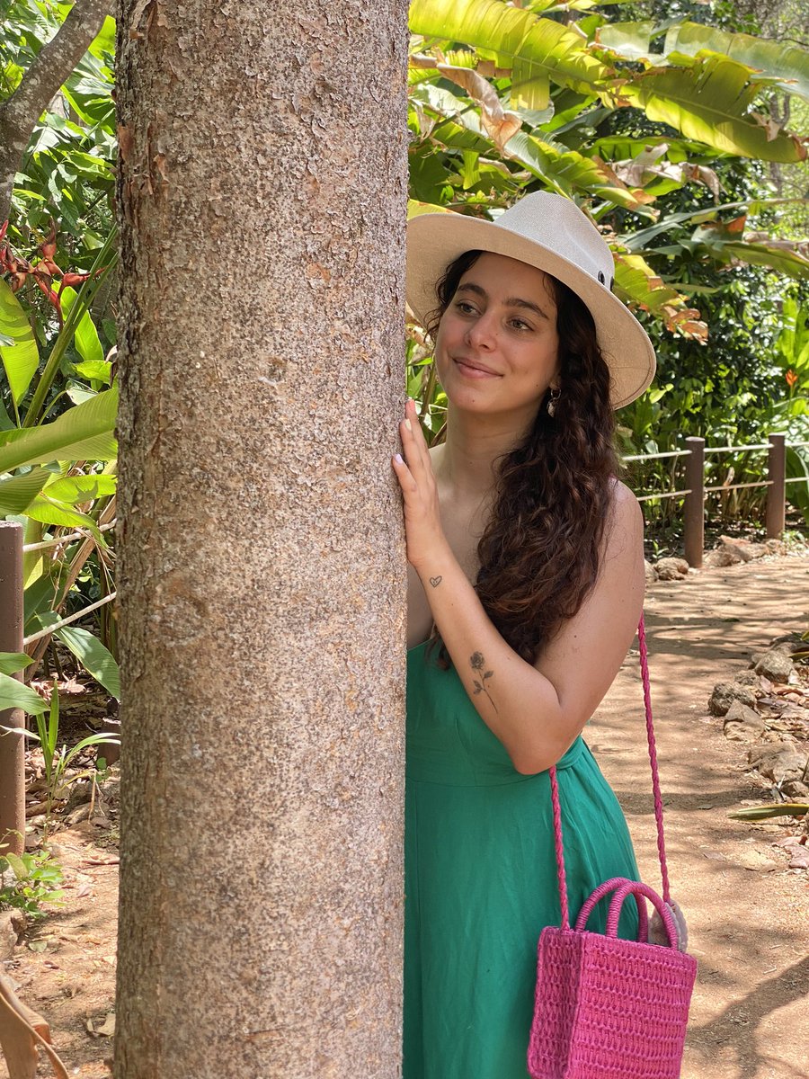 Rebeca🌻Schürenkämper on Twitter "LO QUE SE VE NO SE PREGUNTA"