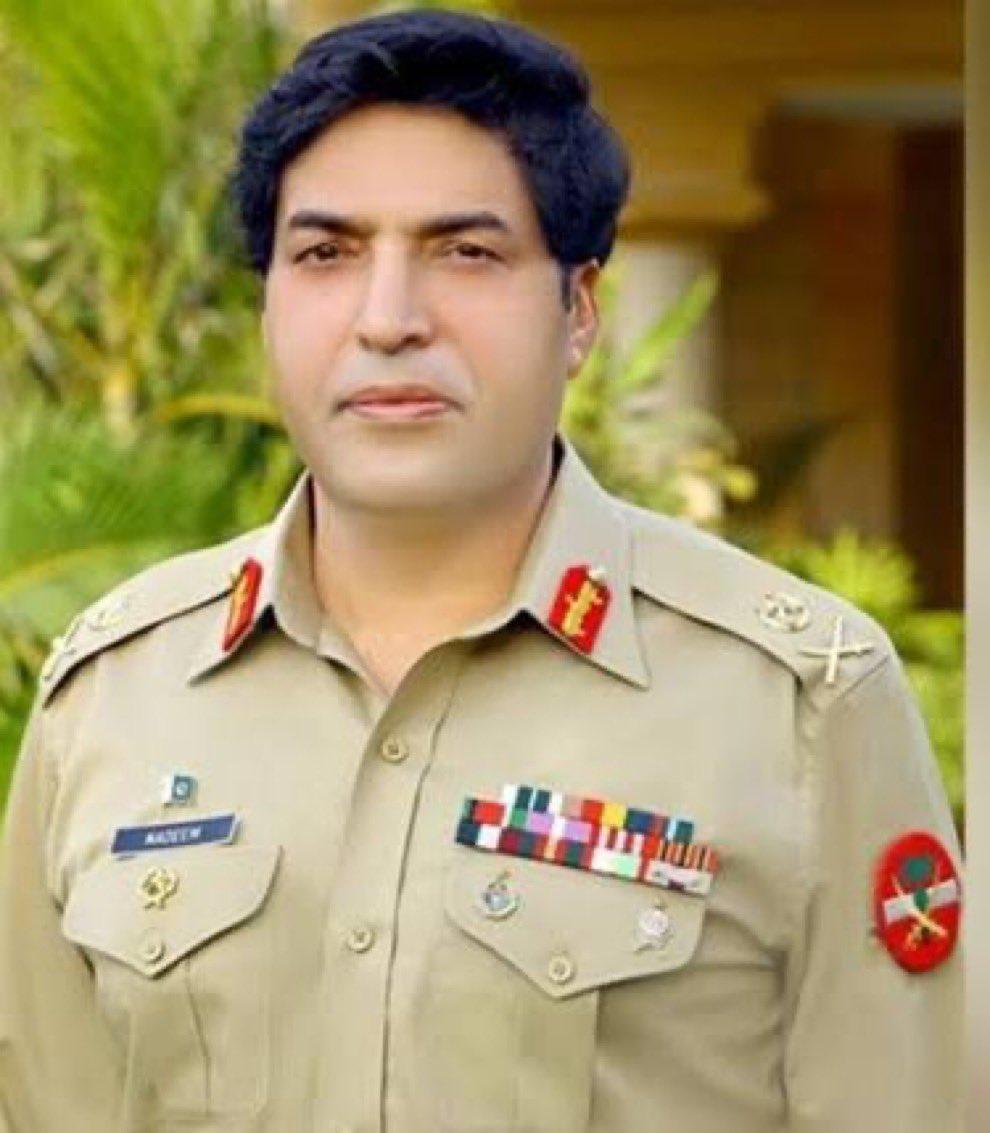 INSTANewsTv7's tweet photo. 22 کروڑ عوام آپکی بہادری کو سلام پیش کرتی ہے
#WellDoneDGISI https://t.co/QajWacJ9G2