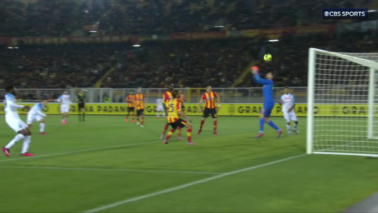 Wladimiro Falcone will not want to see that again!

Lecce's goalkeeper with a terrible own goal and Napoli will love that. 😳”