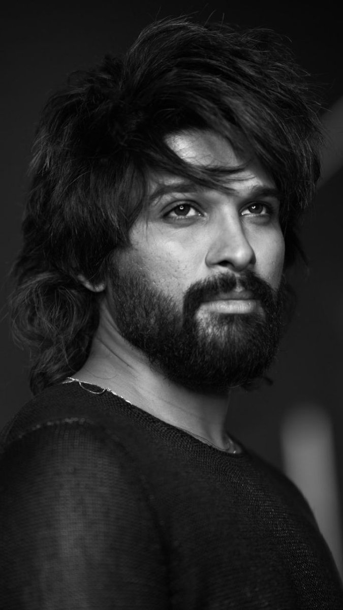 sruthidora's tweet photo. Many more happy returns of the day to the one and only ICON STAR @alluarjun ❤️❤️❤️❤️❤️❤️❤️❤️❤️ love u sir love so much 💋 and all the best for pushpa THE RULE#taggedhley https://t.co/hcgQ4bFmRu