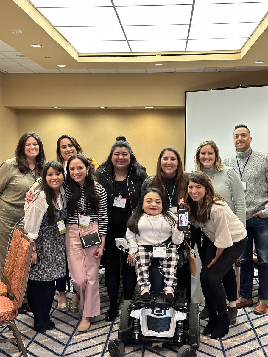 One of my favorite moments of #SPPAC2023 was meeting this amazing group of Latinx Pediatric Psychologists!! Y’all are an inspiration and can’t wait to keep connecting with you all!! @mariela_monza @AmarchantePhD @JocelynGomez_03 #thisispedpsych 🌟🎉✨