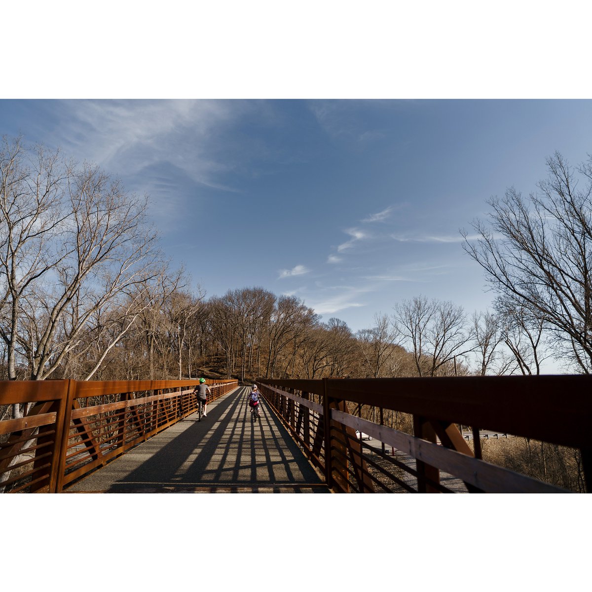 What are our plans this holiday weekend?  Walking the Bob, of course 👌
The Bob Simpson Pedestrian Bridge is easily accessed from the McArthur Drive parking lot and Huston Wyeth Hill.
📸 Bountiful Eye Photography
#riverblufftrails #stjosephmo #visitmo #trailcity
