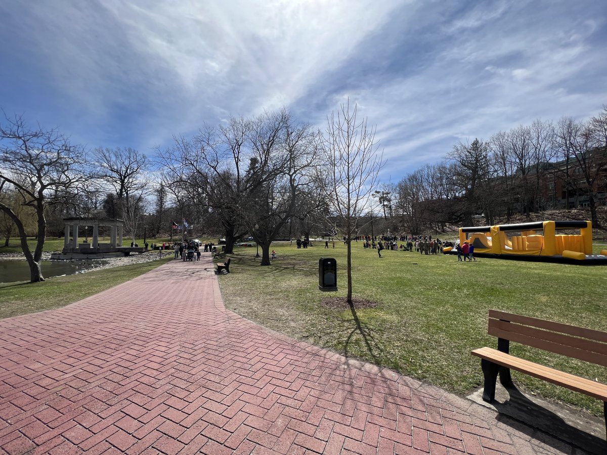 While on lunch, I took a walk over to the beautiful Congress Park in Saratoga Springs, where there was a spring event for families. I absolutely love seeing community events like these and look forward to seeing so many more in the warmer months! @saratogacom