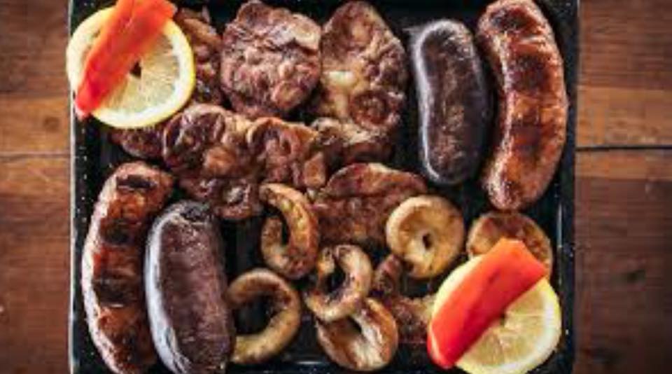 Lebensohn830's tweet photo. Encontra todo lo necesario para armar tu mix de achuras para este finde semana. https://t.co/2HbRl6J0kN 🍗🍖 https://t.co/LGtoaoO886 https://t.co/VJQGD8Y69J