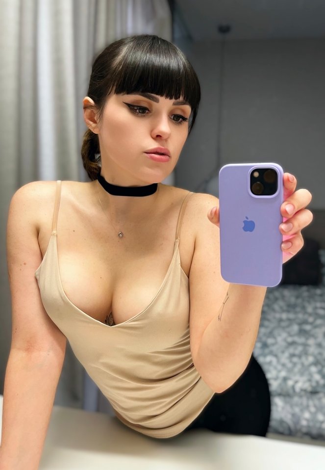 JenniMerlene's tweet image. Hi i love sex my contact here elitedeit.com