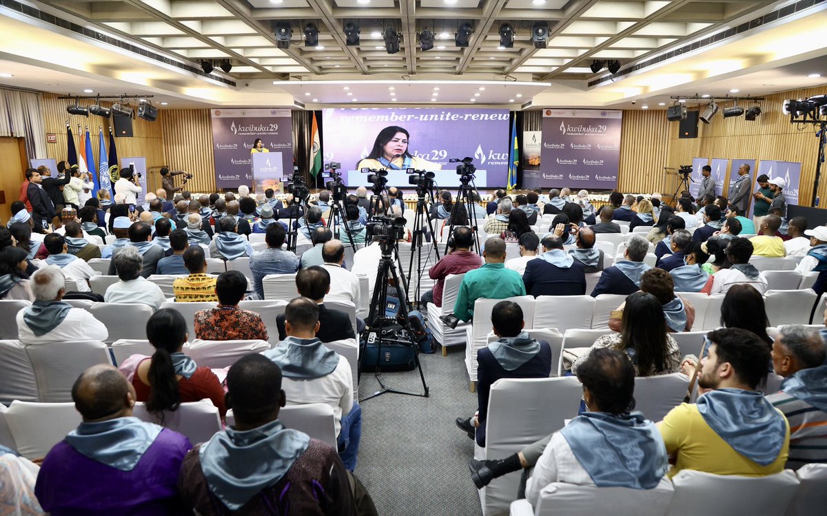 M_Lekhi's tweet photo. Honoured to be the Chief Guest on the 29th Commemoration of Genocide against Tutsis (Kwibuka 29), organised by High Commission of Rwanda along with UN India and Gandhi Mandela foundation. Paid tributes to the innocent victims who lost their lives in the 1994 genocide in Rwanda. https://t.co/0lvqS279CC