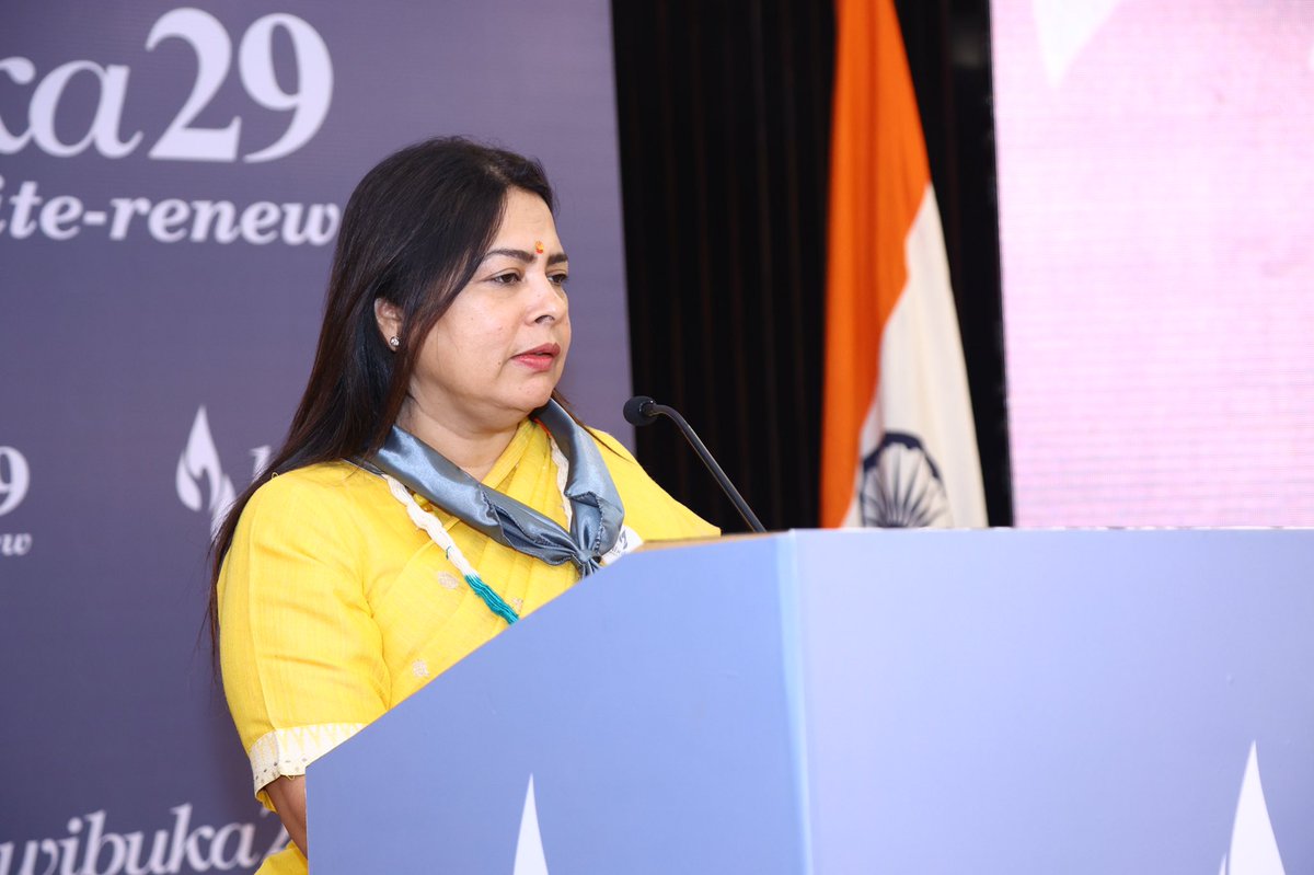 M_Lekhi's tweet photo. Honoured to be the Chief Guest on the 29th Commemoration of Genocide against Tutsis (Kwibuka 29), organised by High Commission of Rwanda along with UN India and Gandhi Mandela foundation. Paid tributes to the innocent victims who lost their lives in the 1994 genocide in Rwanda. https://t.co/0lvqS279CC