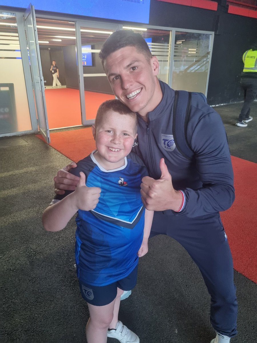 Steeley0504 tweet media