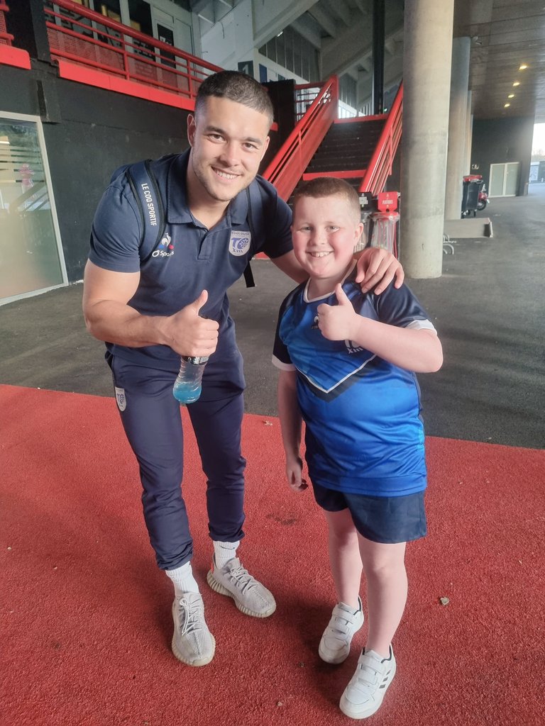 Steeley0504 tweet media